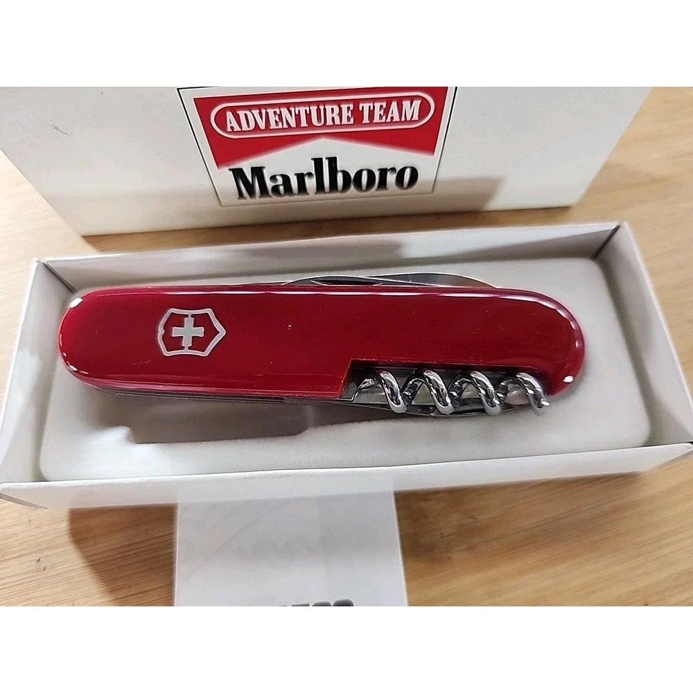VICTORINOX Marlboro Adventure Team Limited Multi Tool Champ Army‎ Knife New